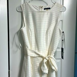 NWT Tommy Hilfiger Dress, Size 8.